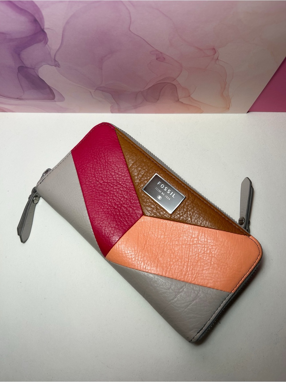 Fossil Dawson Leather Patchwork Zip-Around Wallet Pink, Peach, Brown, Gray EUC
